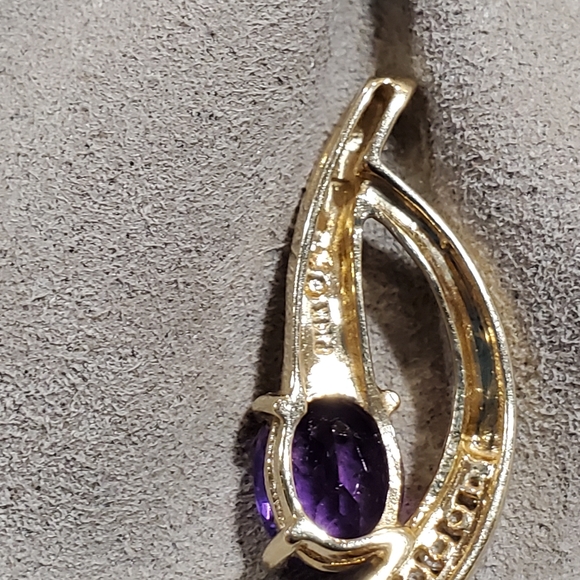 Amythest/Diamond Pendant - Picture 4 of 5
